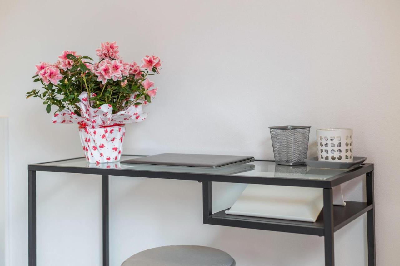 New Eleven Apartment On Como Lake Oliveto Lario Экстерьер фото